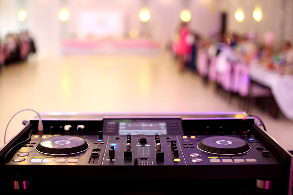 Wedding DJ
